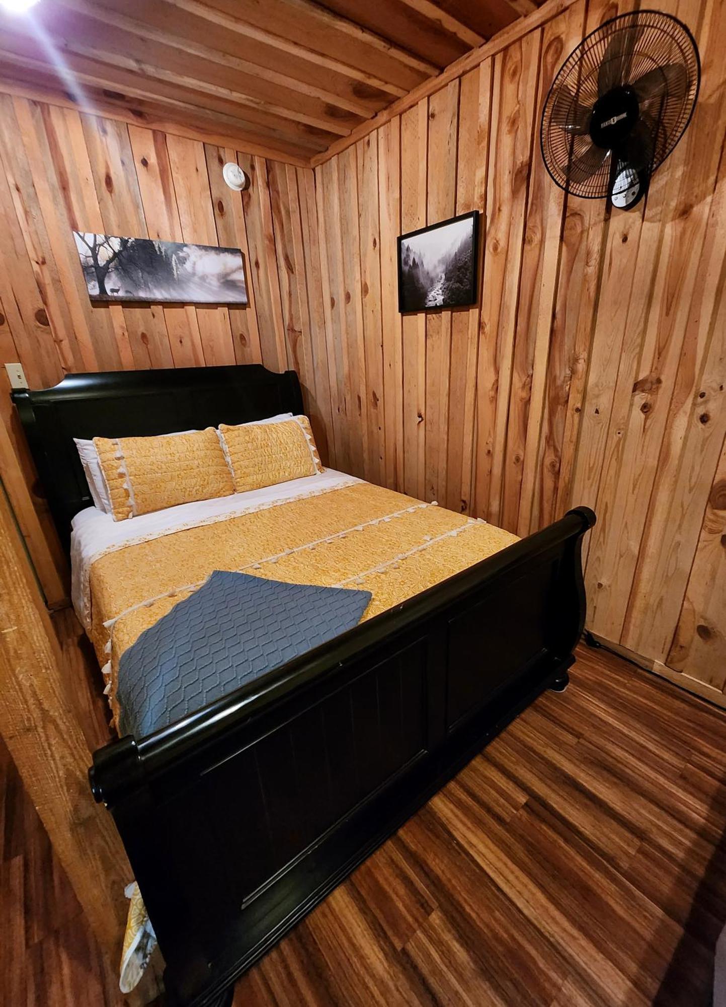 Unique Country Cabin Meets Farmhouse Modern!!! Mena Bagian luar foto