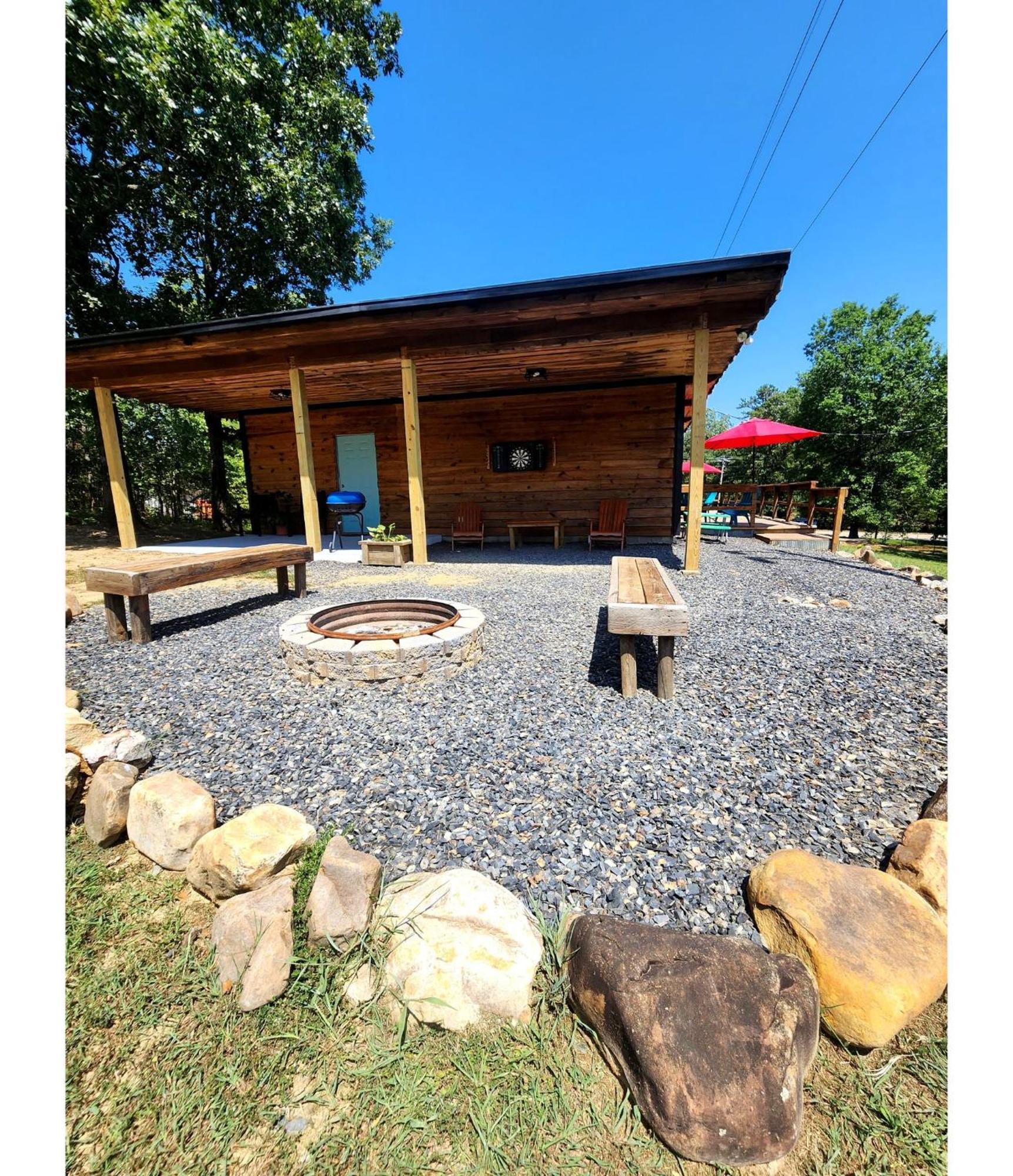 Unique Country Cabin Meets Farmhouse Modern!!! Mena Bagian luar foto