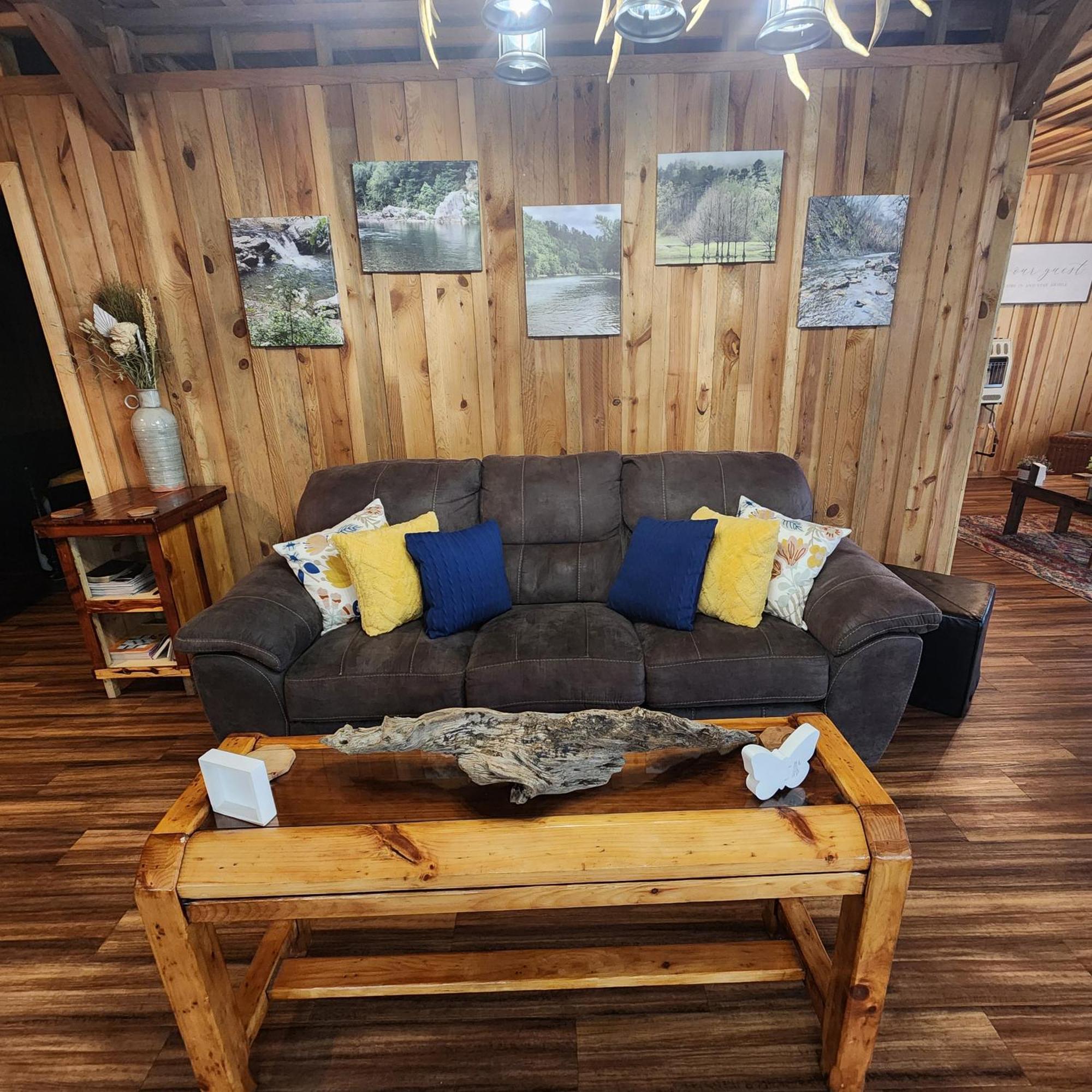 Unique Country Cabin Meets Farmhouse Modern!!! Mena Bagian luar foto